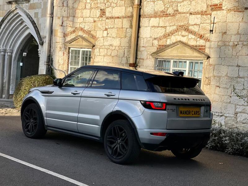 LAND ROVER RANGE ROVER EVOQUE