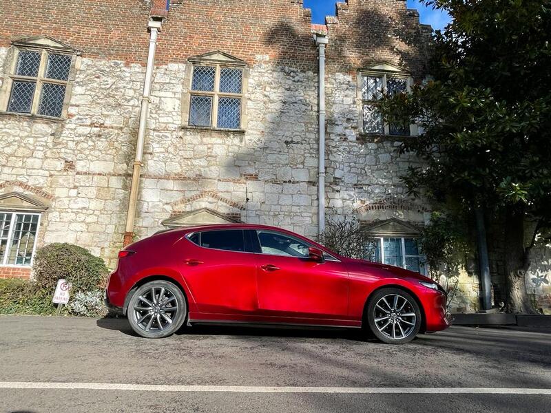 MAZDA MAZDA3