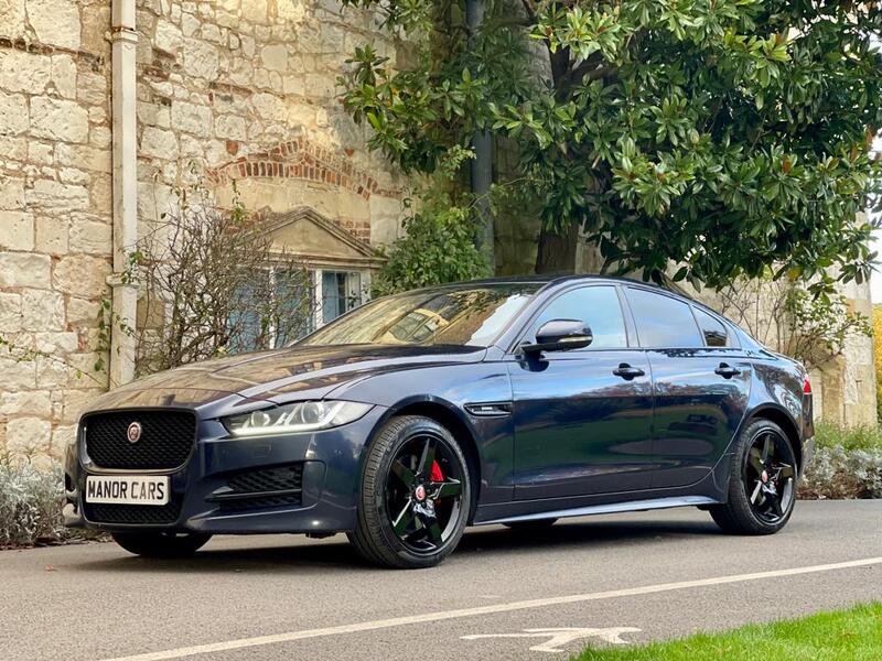 View JAGUAR XE 2017 17 JAGAUR XE R SPORT 2.0D AUTO BI TURBO AWD 4X4 240BHP DIESEL BLACK SALOON