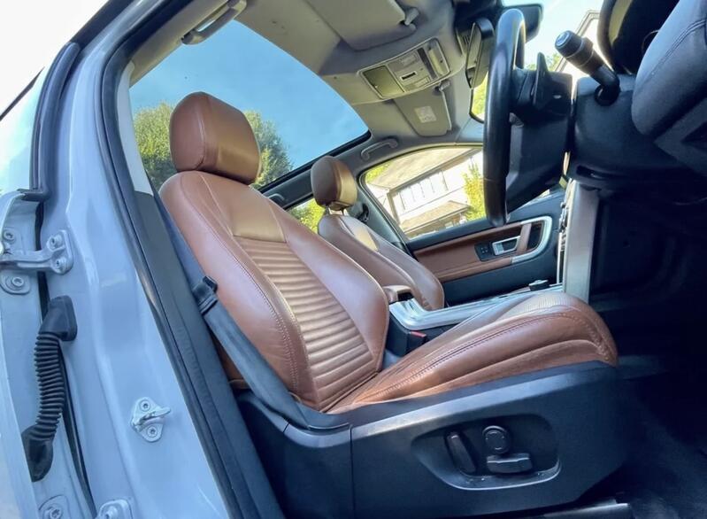 LAND ROVER DISCOVERY SPORT