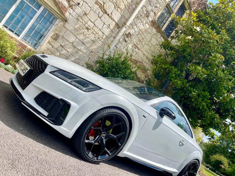 AUDI TT
