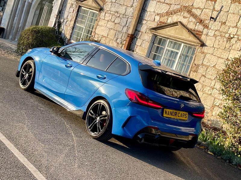 BMW 1 SERIES