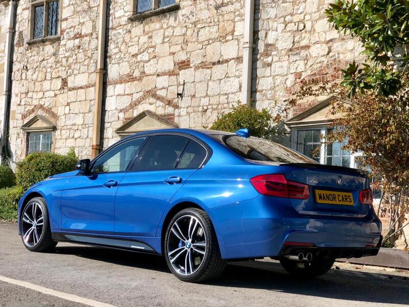 BMW 3 SERIES