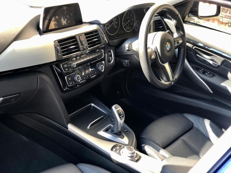 BMW 3 SERIES