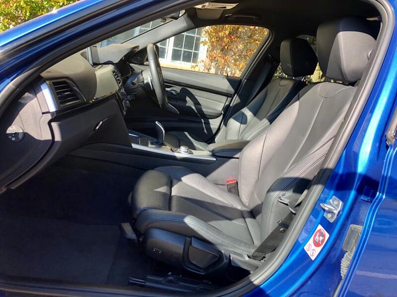 BMW 3 SERIES