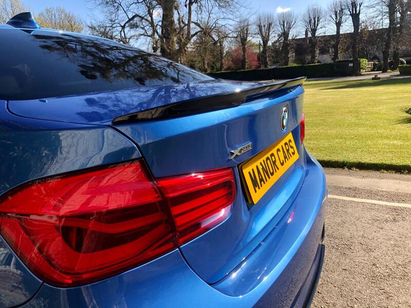 BMW 3 SERIES