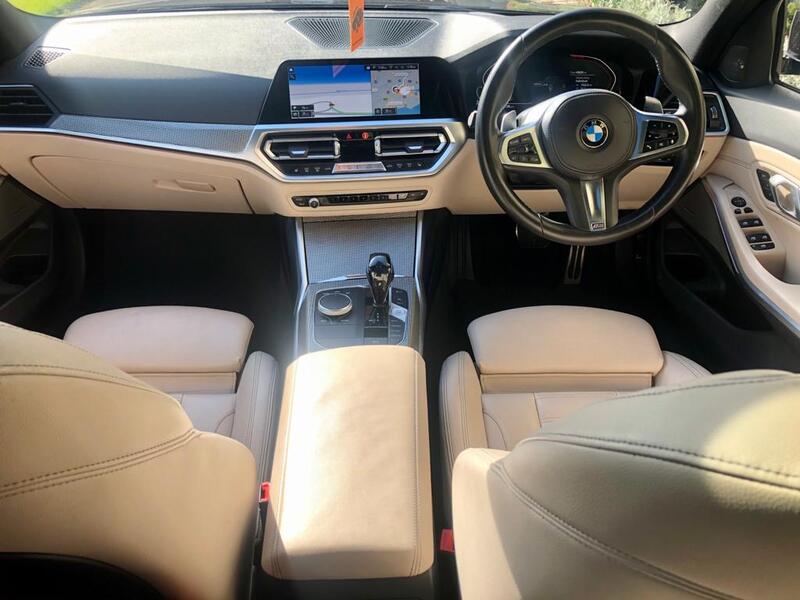 BMW 3 SERIES