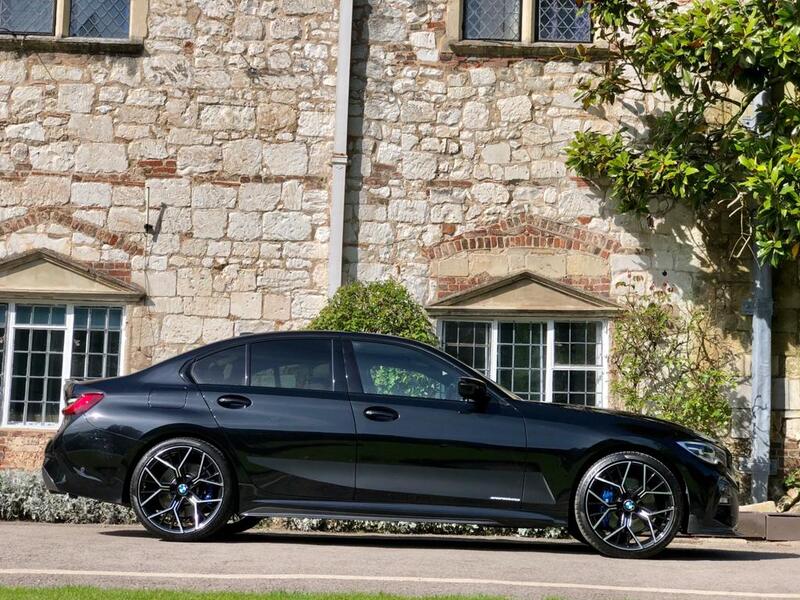 BMW 3 SERIES