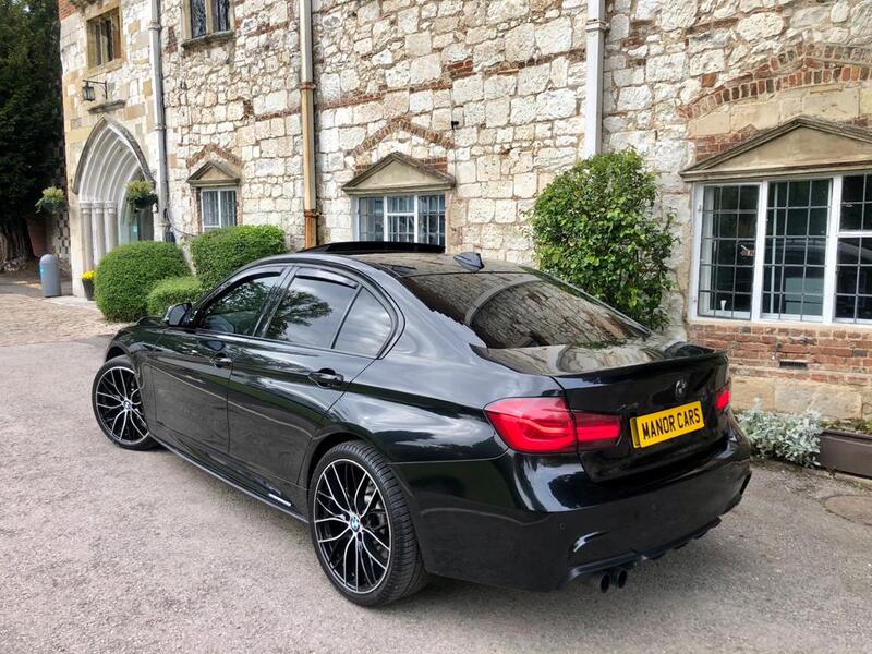 BMW 3 SERIES