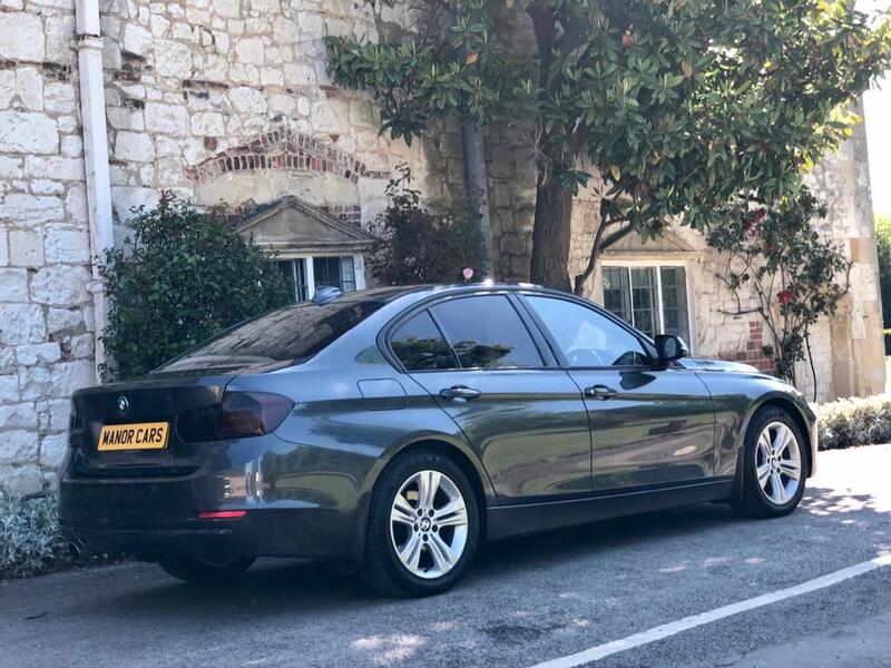 BMW 3 SERIES