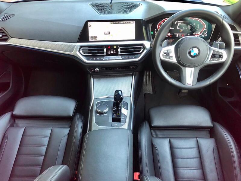 BMW 3 SERIES