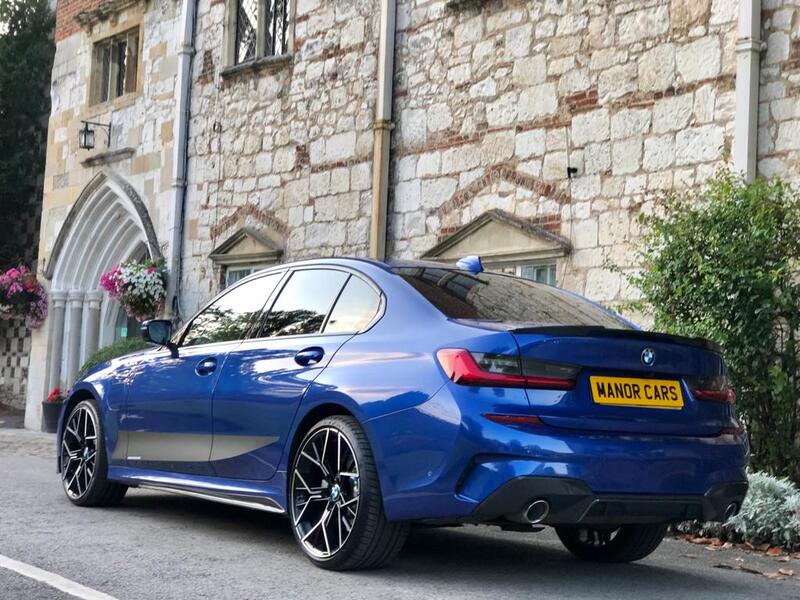 BMW 3 SERIES