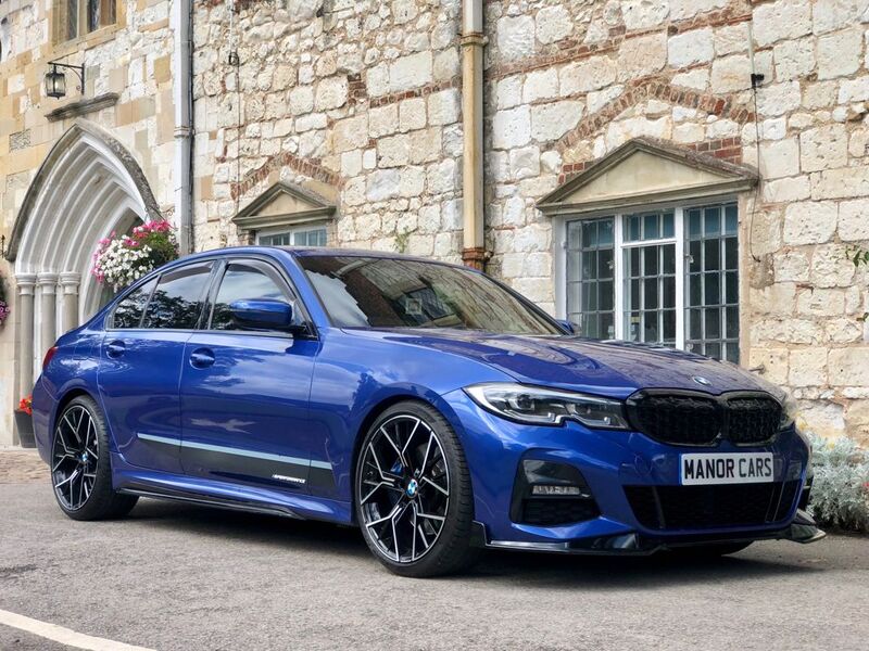 BMW 3 SERIES