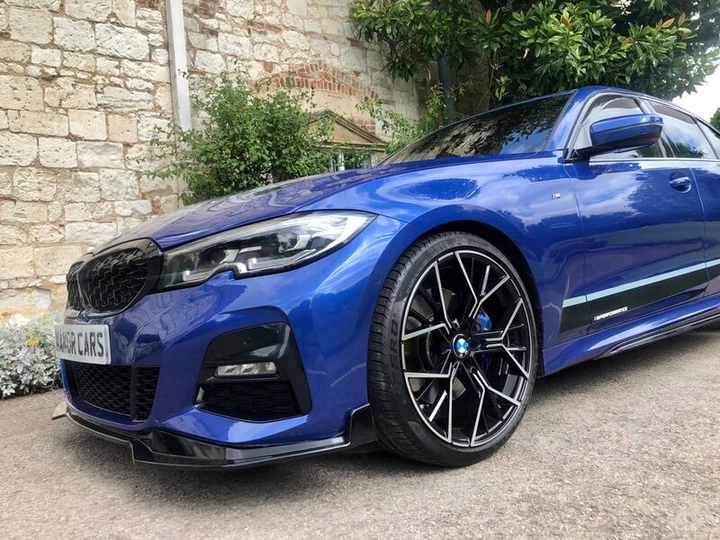 BMW 3 SERIES