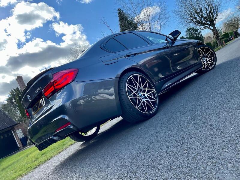 BMW 3 SERIES