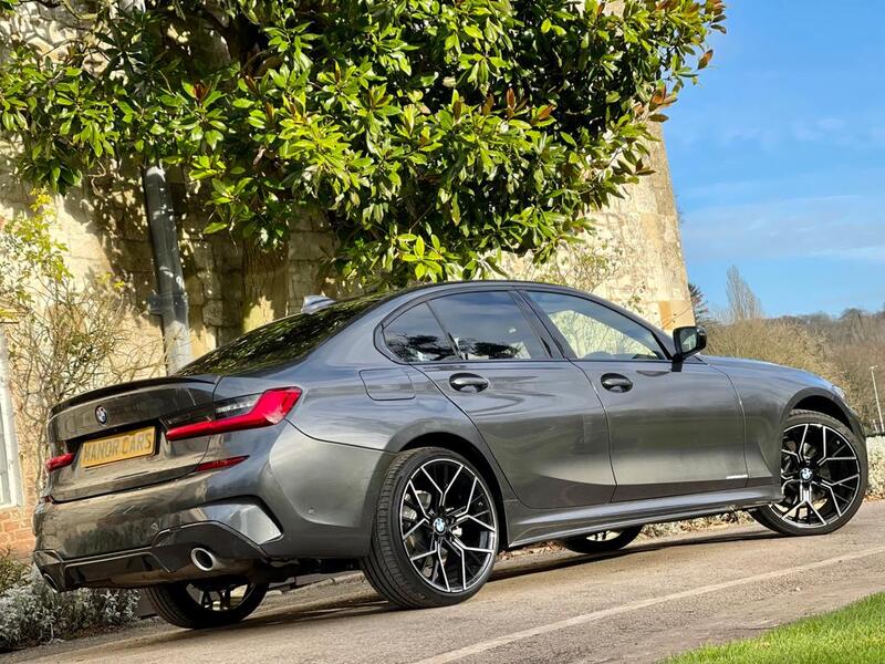 BMW 3 SERIES