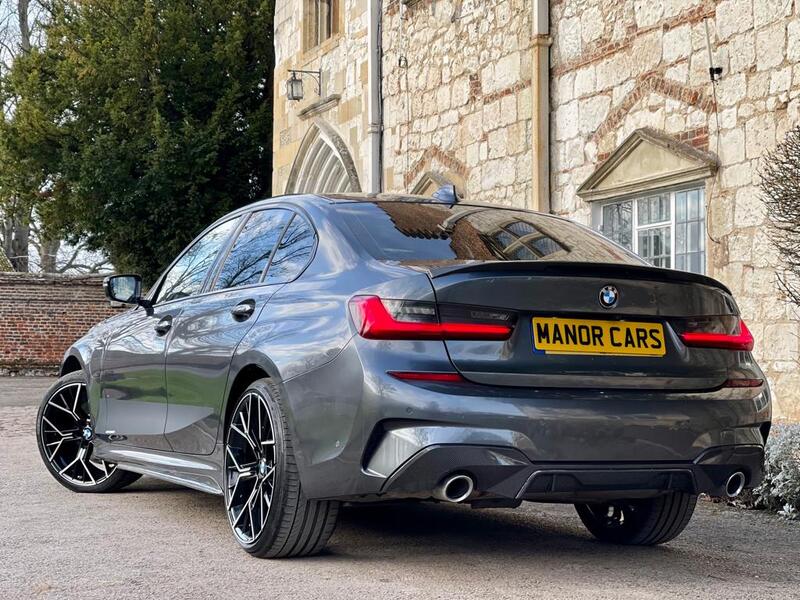 BMW 3 SERIES
