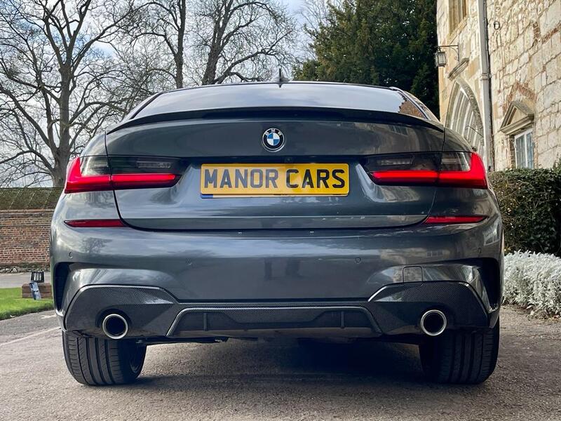 BMW 3 SERIES