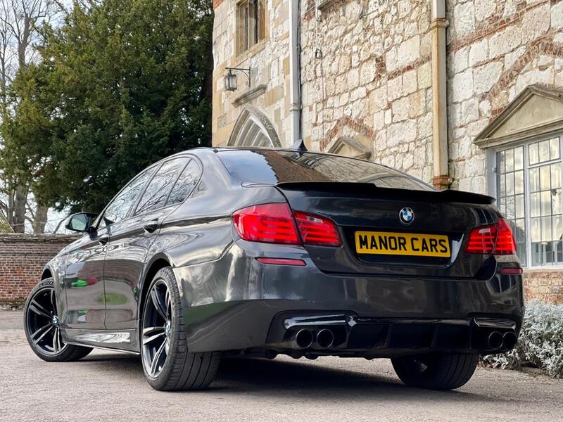 BMW 5 SERIES