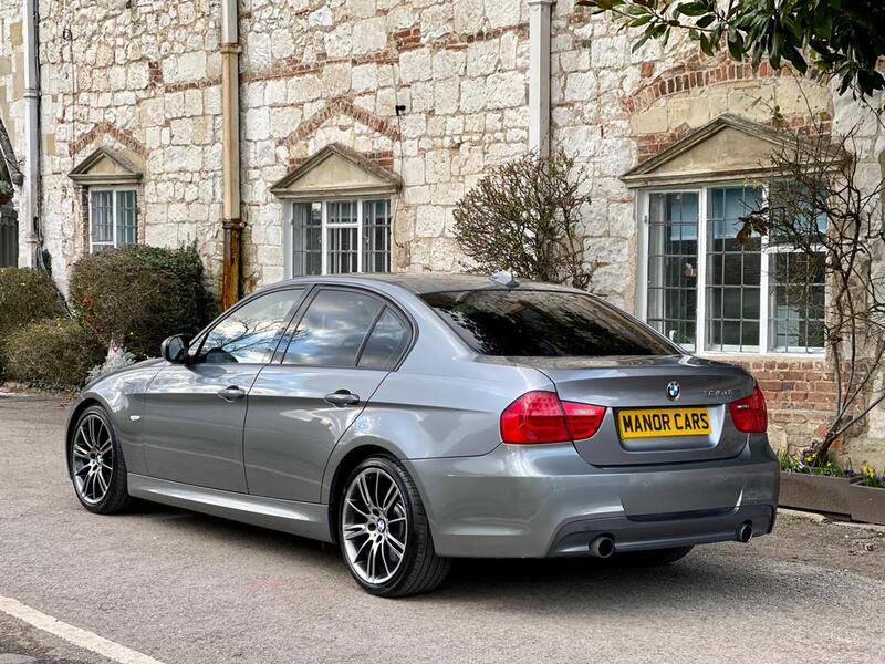 BMW 3 SERIES