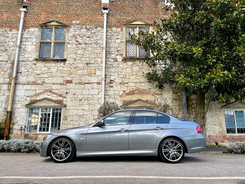 BMW 3 SERIES