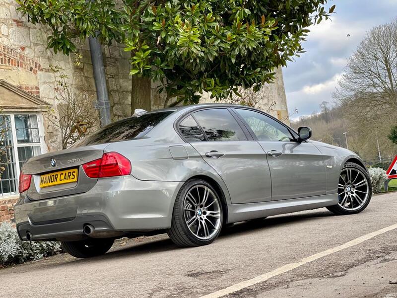 BMW 3 SERIES