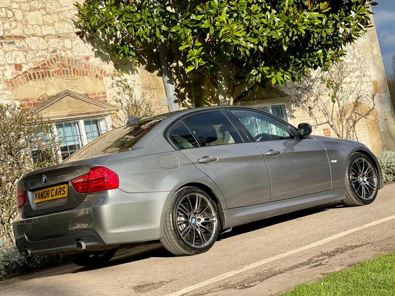 BMW 3 SERIES