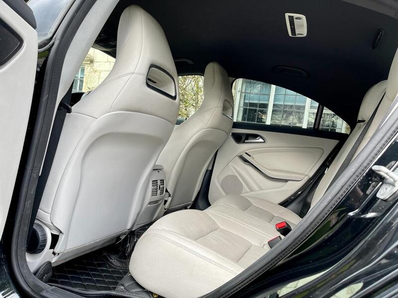 MERCEDES-BENZ CLA