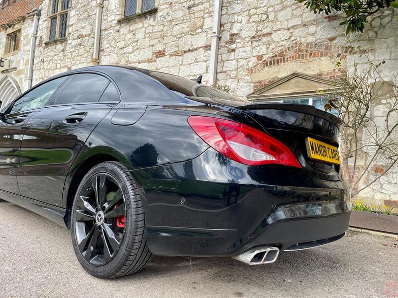 MERCEDES-BENZ CLA