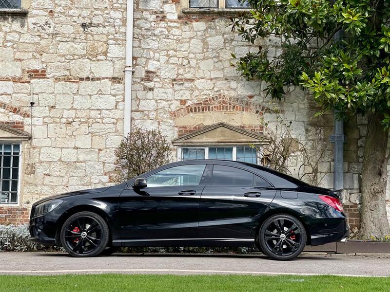 MERCEDES-BENZ CLA