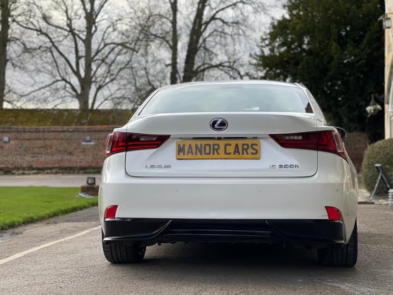 LEXUS IS