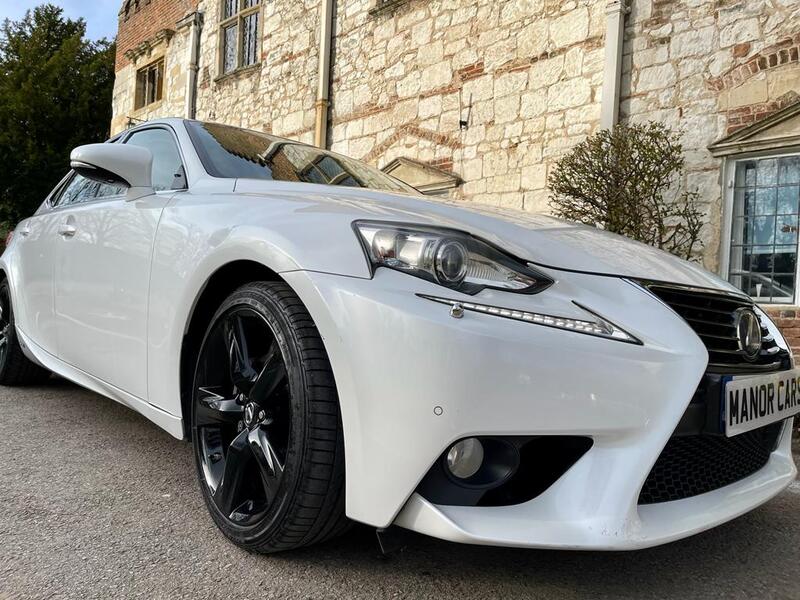 LEXUS IS