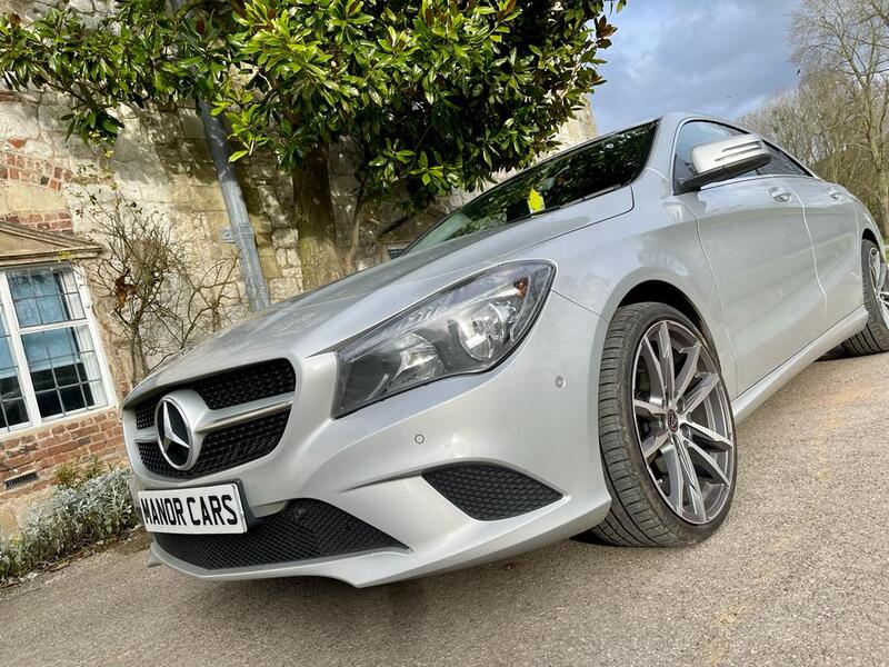MERCEDES-BENZ CLA
