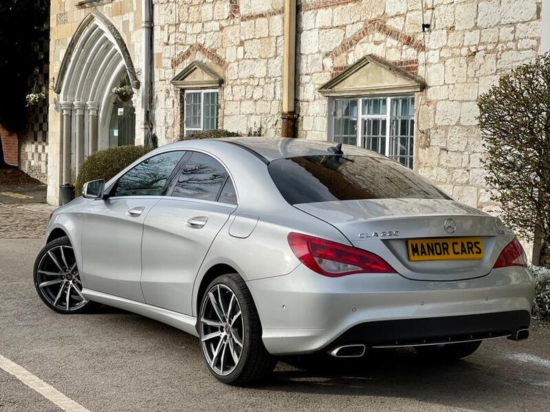 MERCEDES-BENZ CLA