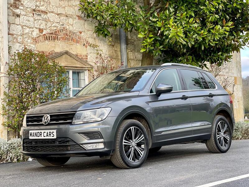 View VOLKSWAGEN TIGUAN 2016 VW TIGUAN 2.0 TDI DSG AUTO SE NAV TDI BMT 4MOTION   ** NEW SHAPE + GOOD SPEC * - ** NOW SOLD **