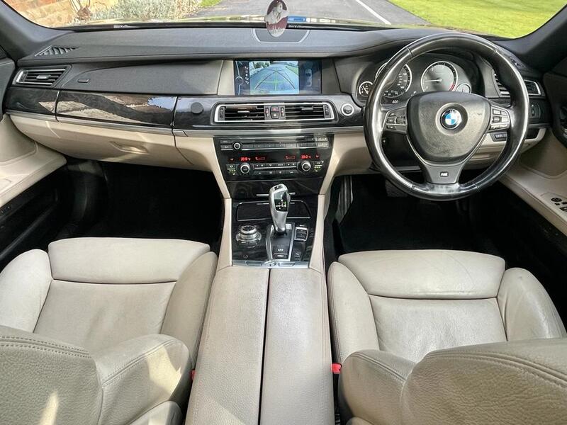 BMW 7 SERIES