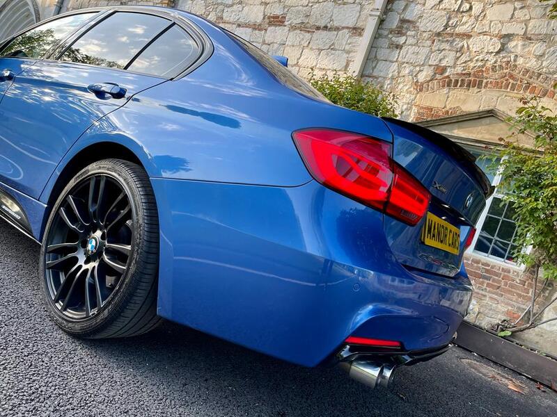 BMW 3 SERIES