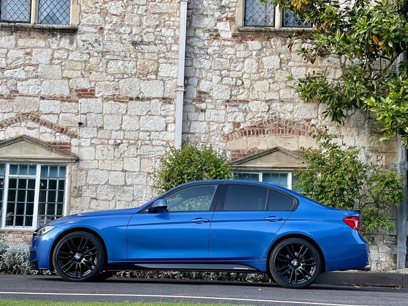 BMW 3 SERIES
