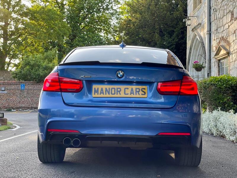 BMW 3 SERIES