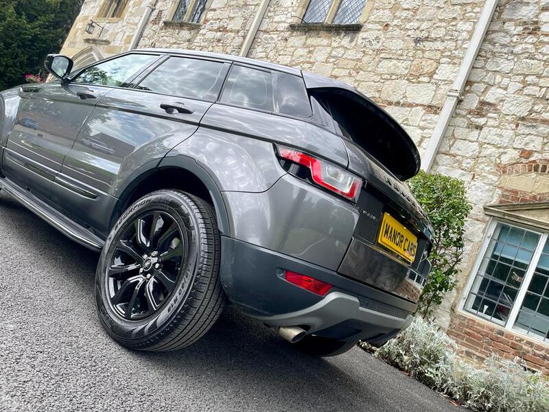 LAND ROVER RANGE ROVER EVOQUE