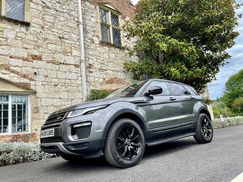 View LAND ROVER RANGE ROVER EVOQUE 2017 17 RANGE ROVER EVOQUE 2.0D ED4 SE TECH MANUAL FACELIFT + HUGE SPEC + STEALTH  *** NOW SOLD ***