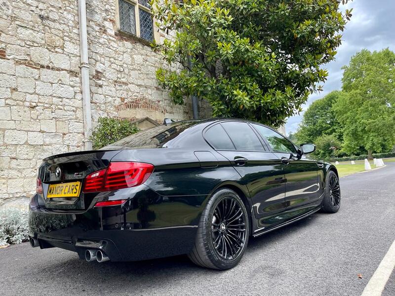 BMW 5 SERIES