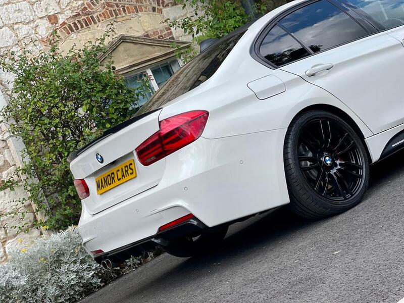 BMW 3 SERIES