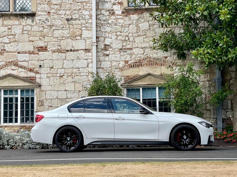 BMW 3 SERIES
