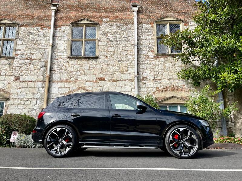 AUDI SQ5