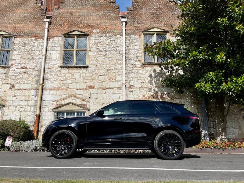 LAND ROVER RANGE ROVER VELAR