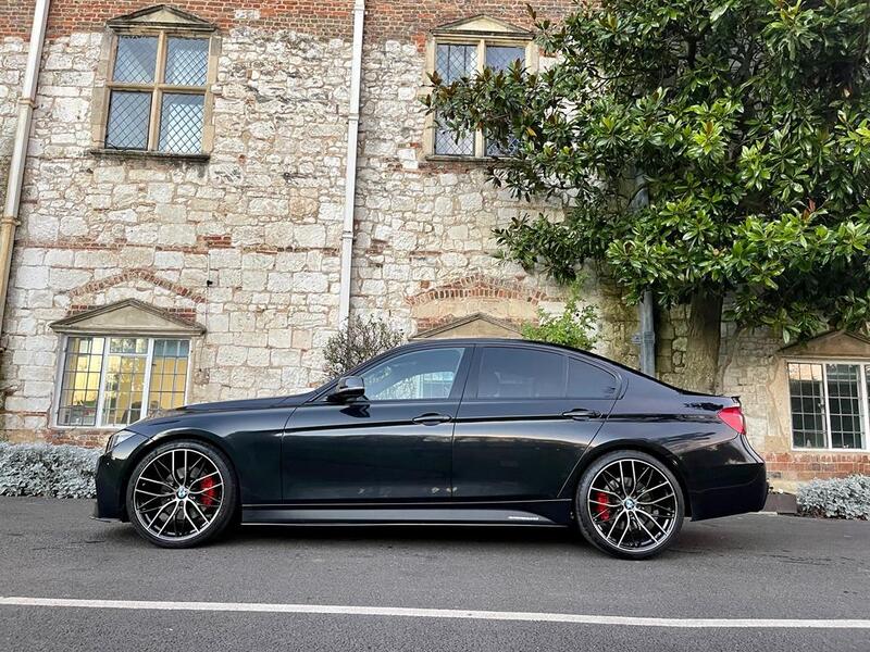 BMW 3 SERIES