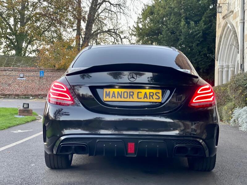 MERCEDES-BENZ C CLASS