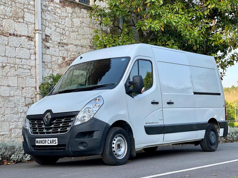 View RENAULT MASTER 2018 RENAULT MASTER MM35 BUSINESS 2.3 DCI L2 H2 LWB MEDIUM ROOF FWD PANEL VAN 145 EURO 6 + ULEZ FREE