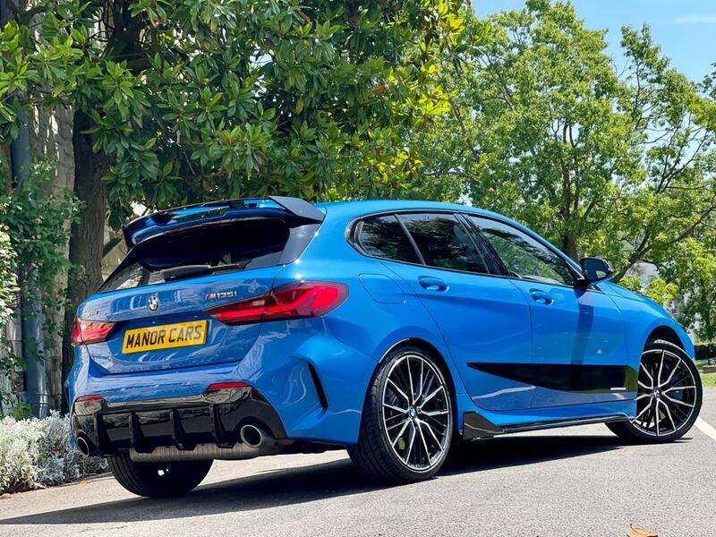BMW 1 SERIES